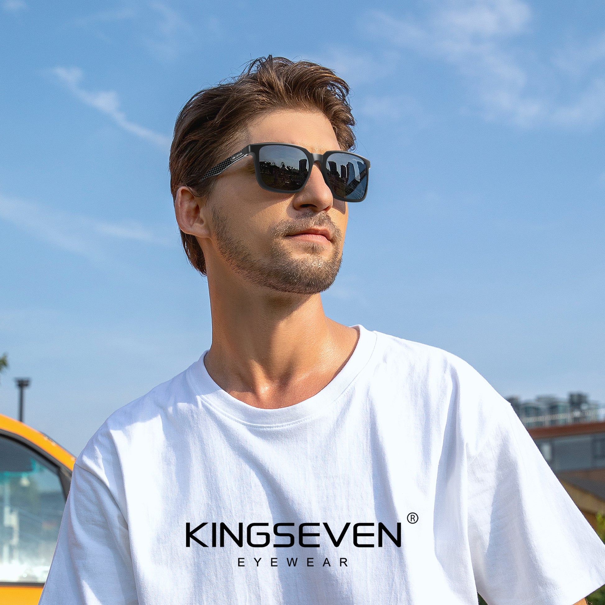 Man wearing KINGSEVEN LE530 sunglasses outdoor