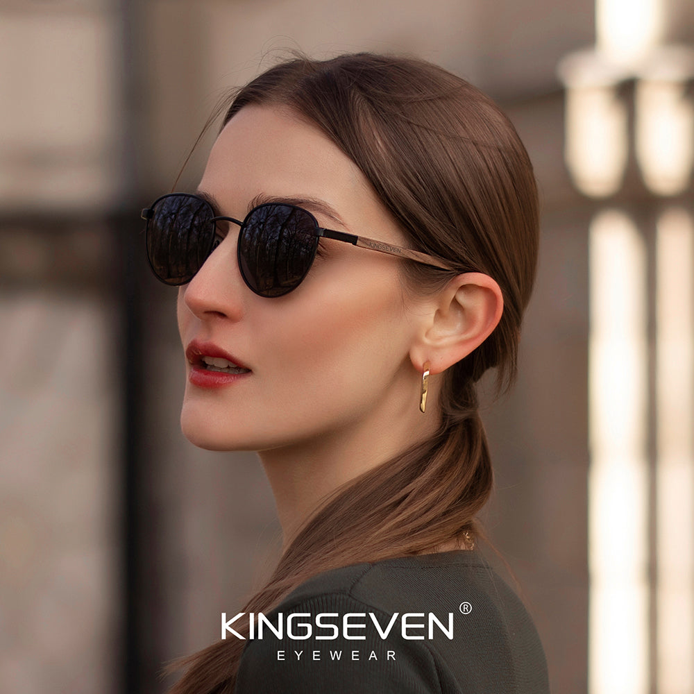 Woman wearing KINGSEVEN W5519 sunglasses outdoor
