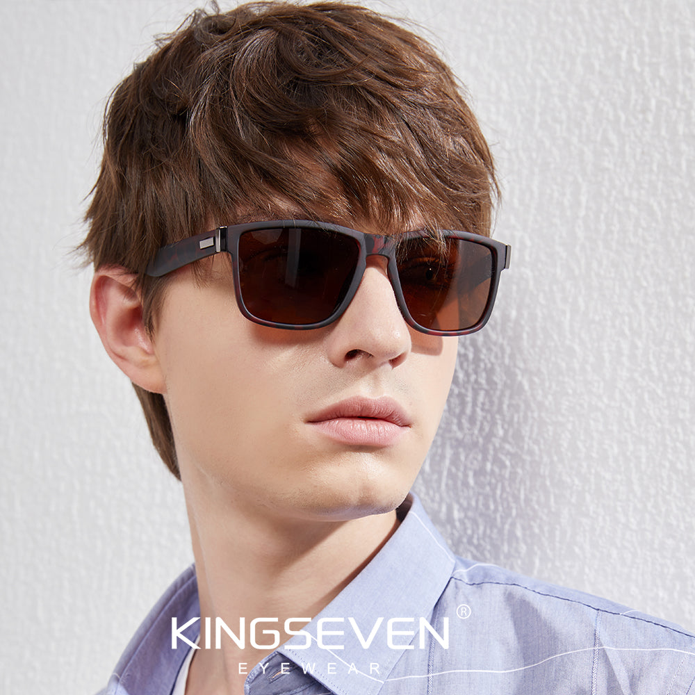Man wearing KINGSEVEN N752 sunglasses outdoor